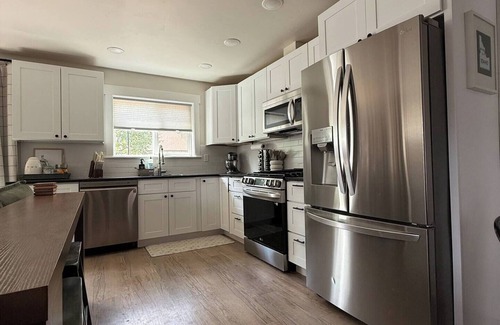 McCall Condominio | 4 BR Townhouse in Prime Location!