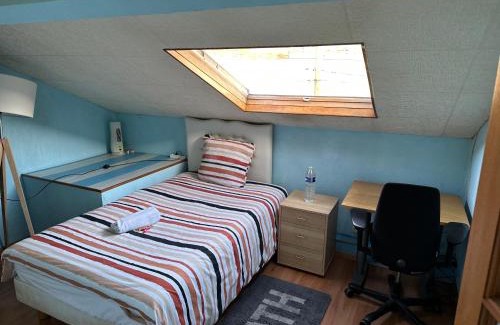 La Courneuve Casa | 4 chambres privées dans un pavillon chaleureux