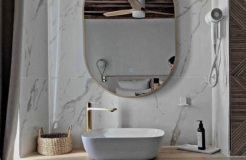 Sens Cama Y Desayuno | 4 Charming Suites & downtown