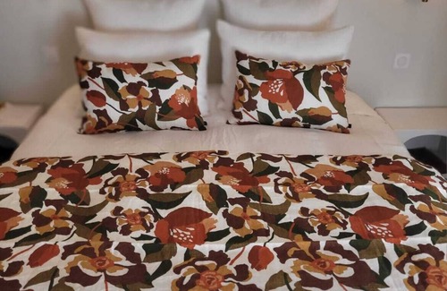 Sens Cama Y Desayuno | 4 Charming Suites & downtown