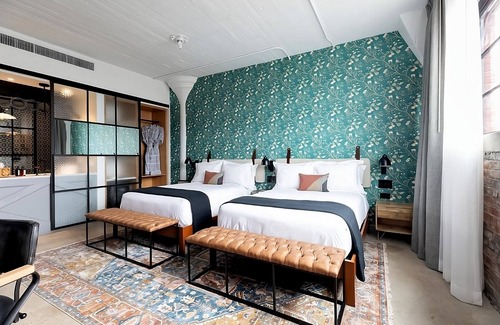 South Main Historic District Hotel | 4 Comfortable Double Rooms at Arrive Memphis, Bring Your Dogs!