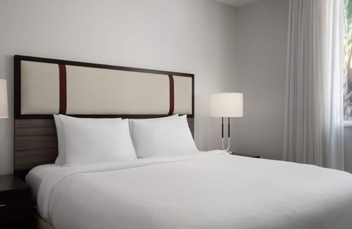 Surfside Hotel | 4 Cozy Studios in Surfside | Walk to Beach, Shops, and Restaurants