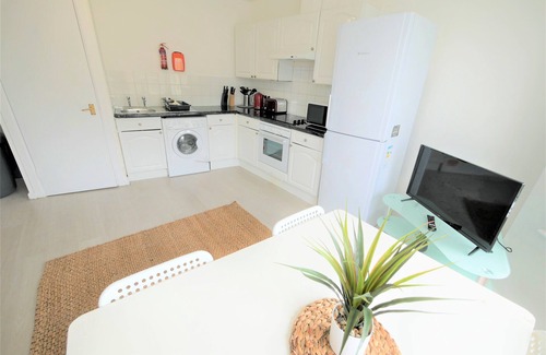 West Cliff Apartamento | 4 Daimler Beach Apartment - Town Centre