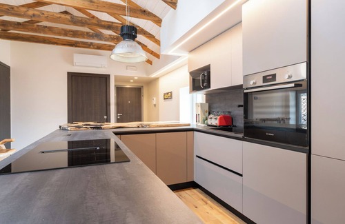 Calolziocorte Apartamento | 4 Elements - Italian GuestHouse
