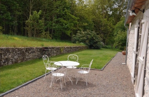 Mortagne-sur-Sevre Casa | 4* gîte 15 minutes from Puy du Fou with heated swimming pool