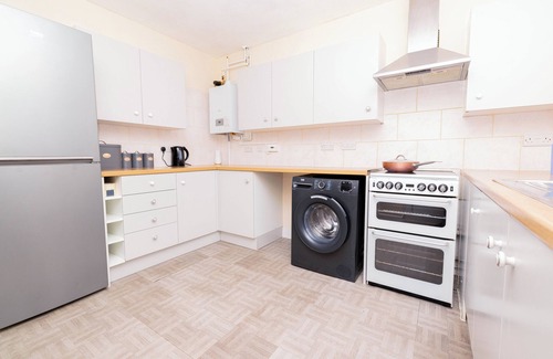 Wellingborough Casa | 4 Guests - Free Parking - Near Attractions