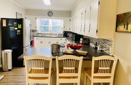 Deep Gap Casa | Cerca de Boone, New River, Jefferson, Todd, Wilkesboro, Blue Ridge Parkway. Rey
