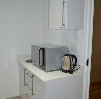 Klerksdorp Casa | 4 Kiaat Suites