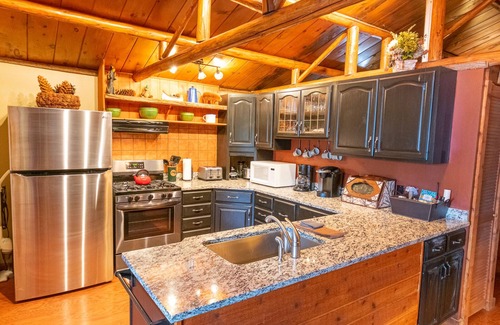 Saranac Lake Cabina | 4 Cabañas Colby en toda la temporada en Colby en Lake Colby, Saranac Lake