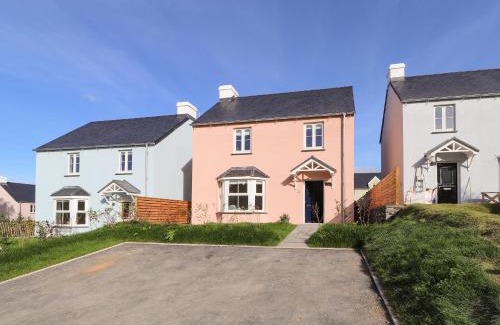 Newport Casa | 4 Llain yr Eglwys