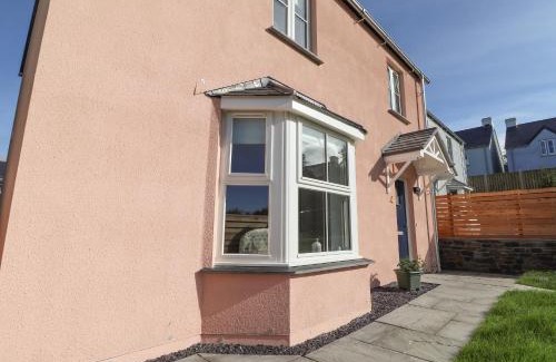 Newport Casa | 4 Llain yr Eglwys