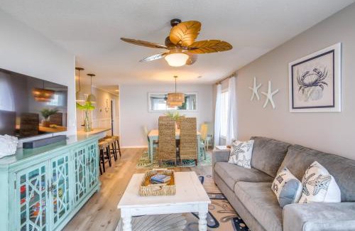 Ocean Drive Apartamento | 4 Mi to Barefoot Landing Retreat with Pool Access!