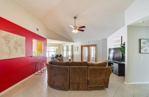 Ono Island Casa | 4 Mi to Beach Home with Fenced Yard in Pensacola!