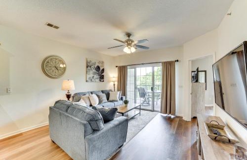 Branson Apartamento | 4 Mi to Branson Landing Resort Condo with Balcony
