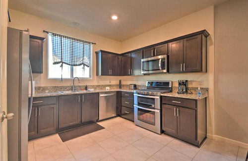 Merced Casa | 4 Mi to City Center Family-Friendly Retreat!