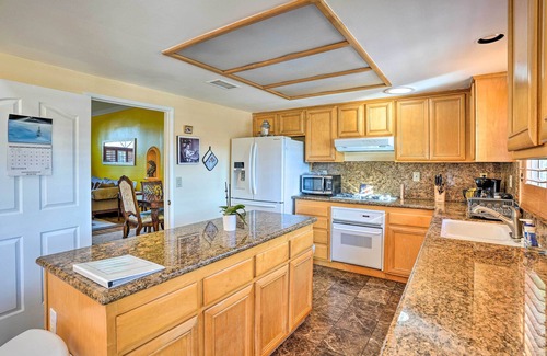 Indio Cabaña | 4 Mi to Coachella: Indio Home w/ Pool & Patio!