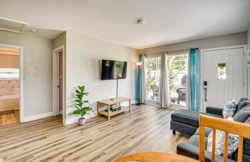 Walkers Holly Hill Casa | 4 Mi to Daytona Boardwalk and Beaches Cute Cottage