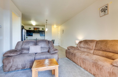 Northeast Park Hill Condominio | 4 Mi to Downtown Denver: Condo w/ Community Perks!