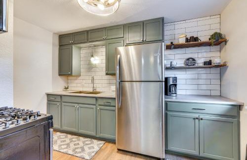 Pueblo Casa | 4 Mi to Dtwn Cozy Home in Pueblo