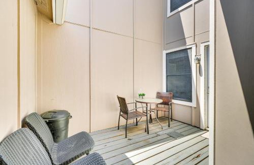 Parker Lane Apartamento | 4 Mi to Dtwn Gem with Pool Access and Patio in Austin