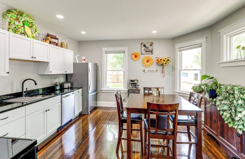 Omaha Casa | 4 Mi to Dtwn Omaha: Spacious Home w/ Fenced Yard!