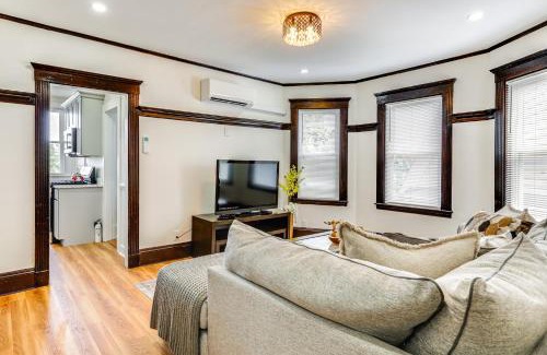 Fields Corner West Apartamento | 4 Mi to Fenway Park Pet-Friendly Dorchester Apt!