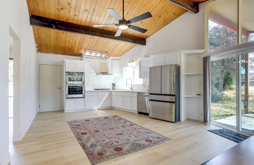 Granite Bay Casa | 4 Mi to Folsom Lake: Modern Home w/ Patio!