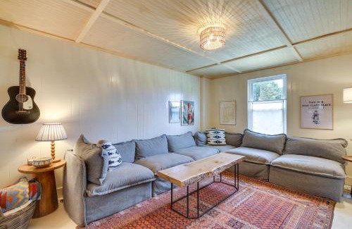 Great Barrington Casa | 4 Mi to Great Barrington Berkshires Retreat!