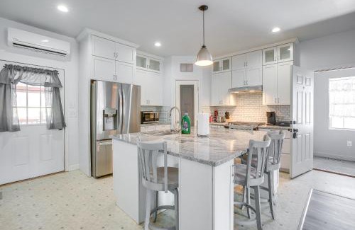 Logan Apartamento | 4 Mi to Lake Logan Hocking Hills Apartment