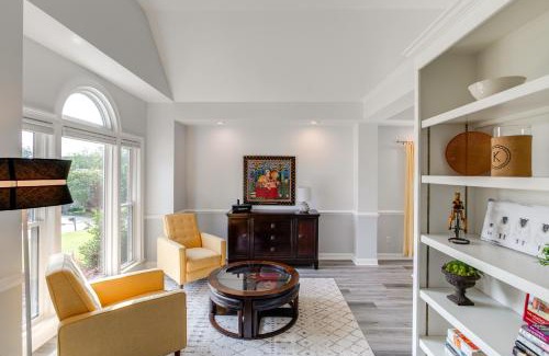 Harbison Casa | 4 Mi to Lake Murray Pet-Friendly Home with Pool!