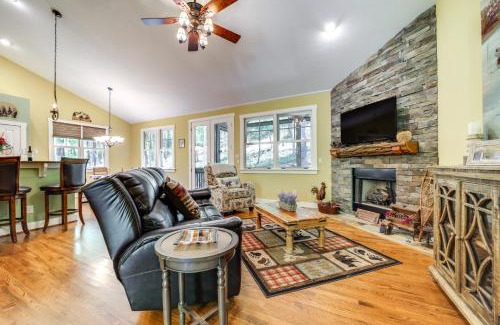 Bear Lake Reserve Casa | 4 Mi to Lake Tuckasegee Home with Community Perks