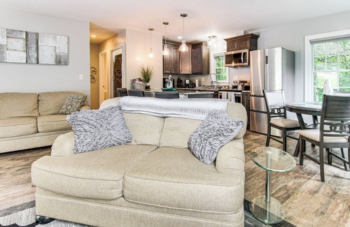 Weaverville Casa | 4 Mi to Main Street: Petite Weaverville Escape!