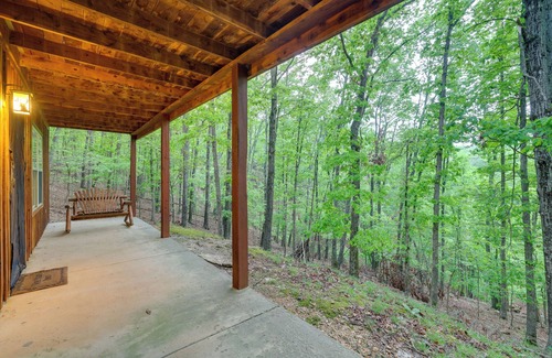 Sylvan Shores Cabina | 4 Mi to Marina: Cozy Log Cabin in Eureka Springs!