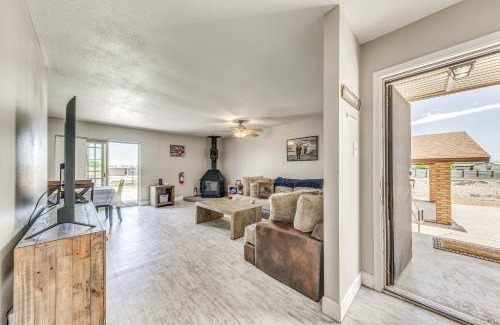 Roswell Casa | 4 Mi to Museums Roswell Getaway with Game Room!