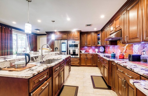 National Harbor Casa | 4 Mi to Nat'l Harbor: Spacious Gem in Maryland!