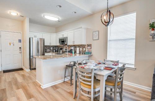 Carolina Forest Apartamento | 4 Mi to Ocean Breezy Golf Condo in Myrtle Beach!
