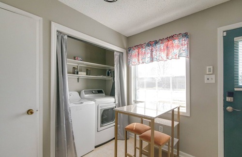 Ellendale Casa | 4 Mi to Shelby Farms Park: Memphis Home w/ Patio!