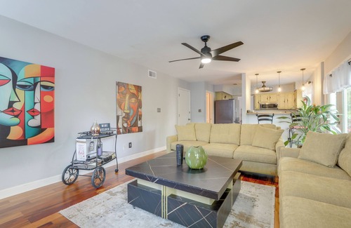 Stone Mountain Casa | 4 Mi to Stone Mountain: Retreat w/ Office!