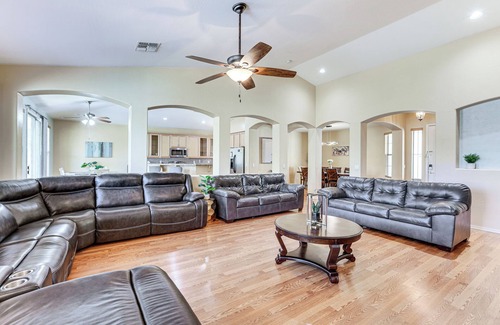 Greer Ranch Casa | 4 Mi to Surprise Stadium: Home w/ Patio!
