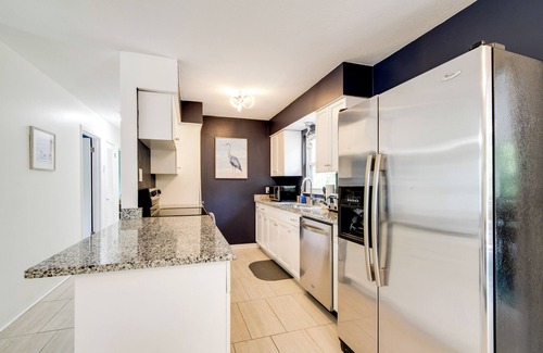 Crystal River Casa | 4 Mi to Three Sisters Springs: Crystal River Home