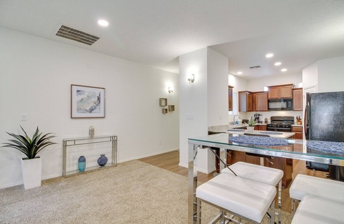 North Valley Casa | 4 Mi to UNM: Convenient Albuquerque Townhome!