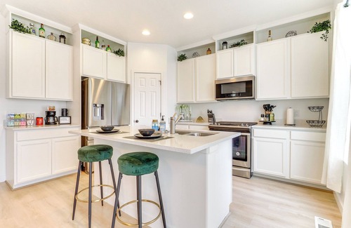 Herriman Casa | 4 Mi to Zions Bank Stadium: Sleek Herriman Retreat