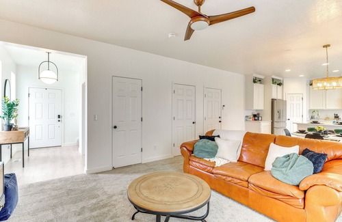 Herriman Casa | 4 Mi to Zions Bank Stadium: Sleek Herriman Retreat