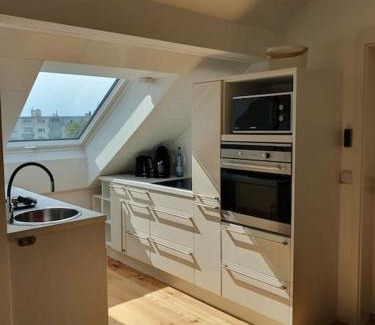 Weststadt Sudlicher Teil Apartamento | 4.OG/Maisonette-Wohnung neu/4-Zimmer/Weststadt