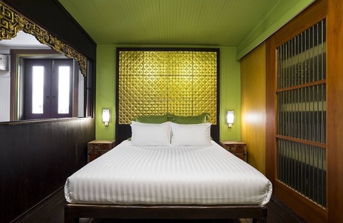 Chan Kasem Cama Y Desayuno | 4 pax. Angelo Self-Serviced Bed & Breakfast con galería de arte y azulejos