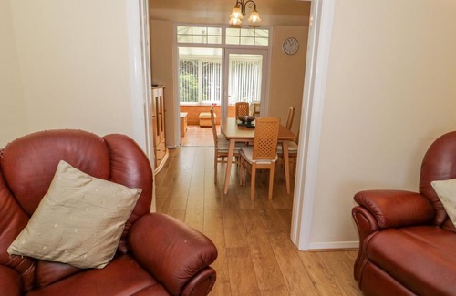 Penrhyn Bay Casa | 4 Penrhyn Beach East