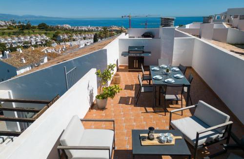 Castillo de Sabinillas Apartamento | 4 Penthouse, roof terrace in Manilva Andalucia Spanien
