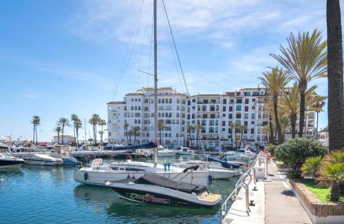 Castillo de Sabinillas Apartamento | 4 Penthouse, roof terrace in Manilva Andalucia Spanien