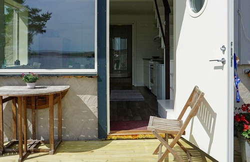 Nosund Casa | 4 person holiday home in Nösund