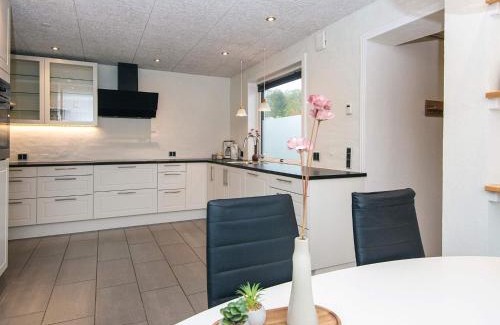 Ansager Casa | 4 person holiday home in Ansager